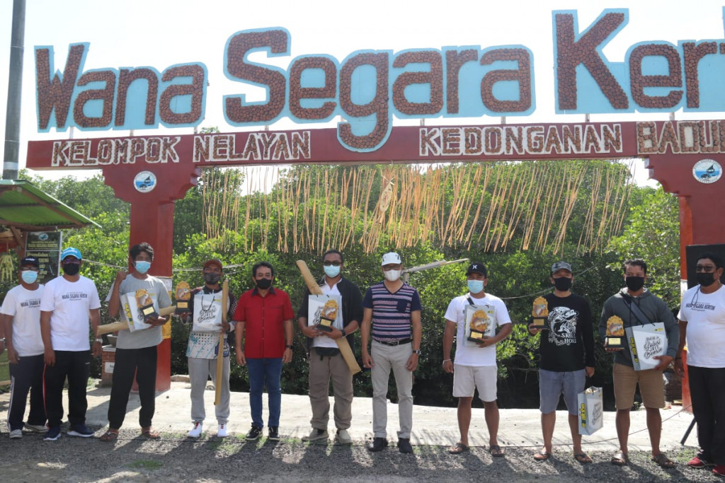 Hadiri Peringatan Hari Jadi Nelayan Wana Segara Kertih Kedonganan, Wabup Suiasa Apresiasi Komitmen Nelayan Menjaga Lingkungan